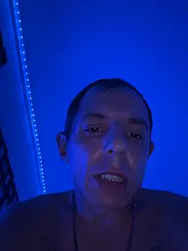 Snapshot of Hugo1993 chatting on 7, 7, 2026 Hugo1993 online show from 7, 7, 2026