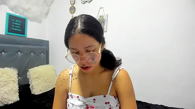 Snapshot of Miranda-cambell chatting on 26, 6, 2026 Miranda-cambell online show from 26, 6, 2026
