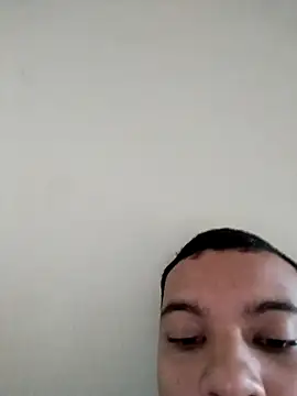 Guilhermeribeiro2005 online show from 1, 3, 2026