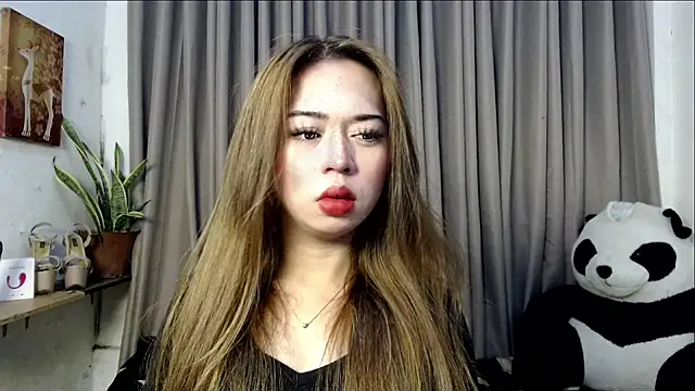 Seductive sophie online show from 17, 3, 2026