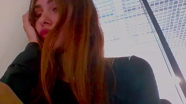 Snapshot of yourameliaa chatting on 14, 6, 2026 yourameliaa online show from 14, 6, 2026