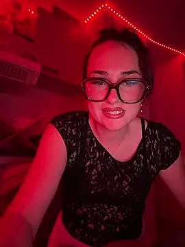 Claraaaaa06 online show from 30, 3, 2026