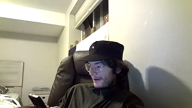 KinkyKittyBoy online show from 5, 7, 2026