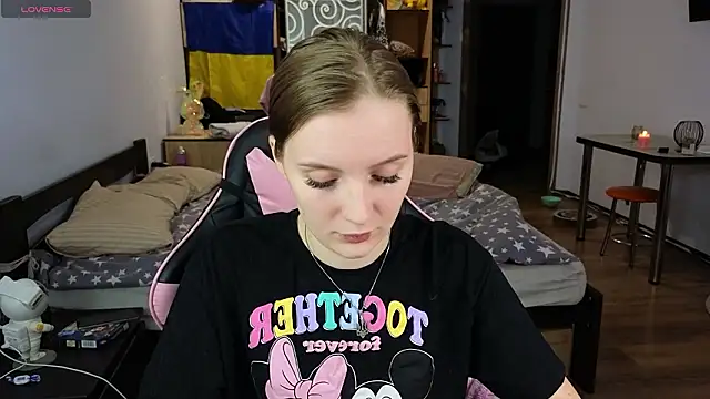 Mary Blu online show from 2, 2, 2026