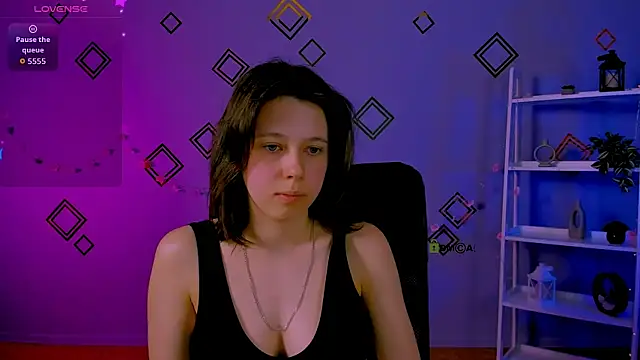 aria wild  online show from 19, 4, 2026