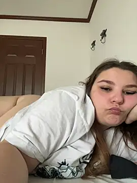 bbwnikki69 online show from 5, 4, 2026