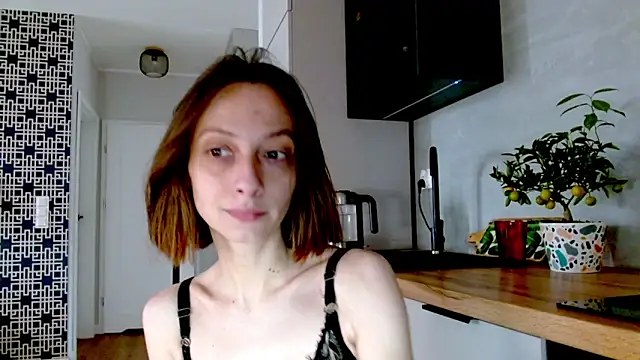 Snapshot of misssweet chatting on 21, 6, 2026 misssweet online show from 21, 6, 2026