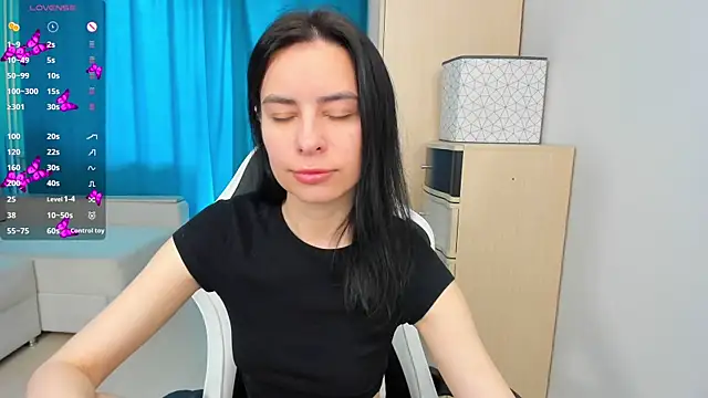 Snapshot of Horny__Nikki chatting on 23, 7, 2026 Horny Nikki online show from 23, 7, 2026