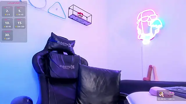 Nicolle Smithh  online show from 4, 4, 2026