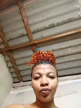 Snapshot of LOLOAVEE chatting on 11, 6, 2026 LOLOAVEE online show from 11, 6, 2026
