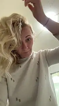 Secret Ladyx online show from 4, 5, 2026