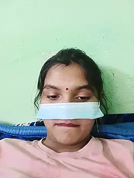 Sexy Sonniyaa online show from 5, 7, 2026