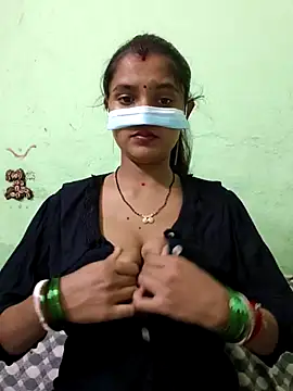 Sexy Sonniyaa online show from 22, 7, 2026