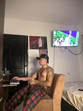 Kenny romano online show from 15, 4, 2026