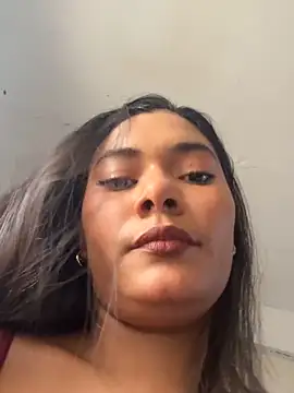 Sweetroseof online show from 8, 3, 2026