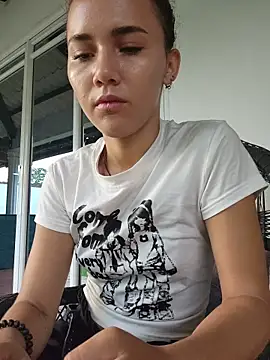 Isabella Stark online show from 26, 3, 2026