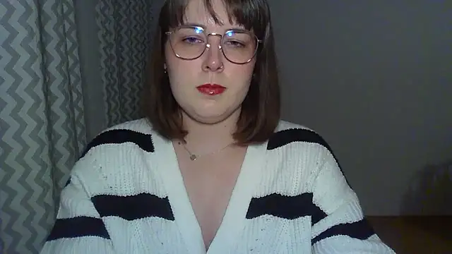 ClaraHard online show from 17, 4, 2026