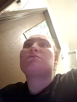 Snapshot of luckilyfound4 chatting on 10, 3, 2026 luckilyfound4 online show from 10, 3, 2026