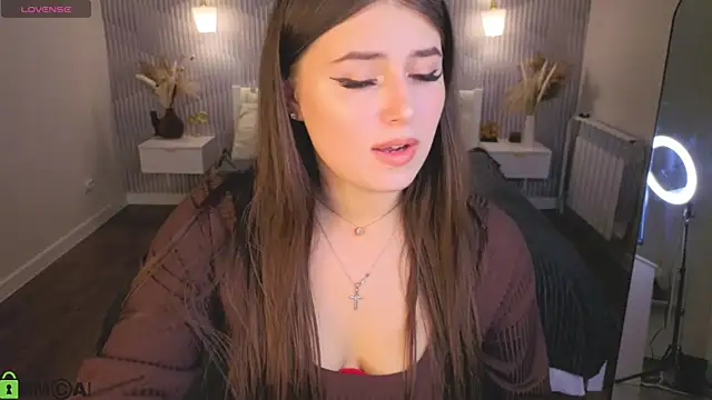Crystal-Lace online show from 9, 5, 2026