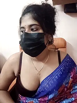 Snapshot of Sunitha28 chatting on 5, 5, 2026 Sunitha28 online show from 5, 5, 2026