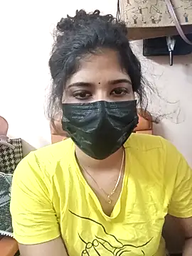 Snapshot of Sunitha28 chatting on 9, 5, 2026 Sunitha28 online show from 9, 5, 2026