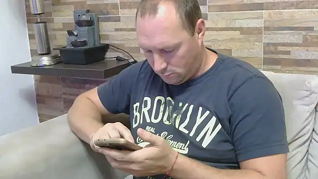 lustonfan online show from 1, 4, 2026