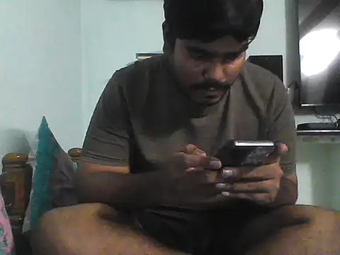 Snapshot of Foxboy65 chatting on 26, 4, 2026 Foxboy65 online show from 26, 4, 2026