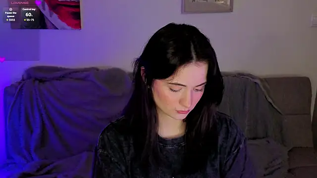 missy3kissy online show from 8, 4, 2026