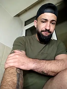 Tommy Porn  online show from 17, 4, 2026