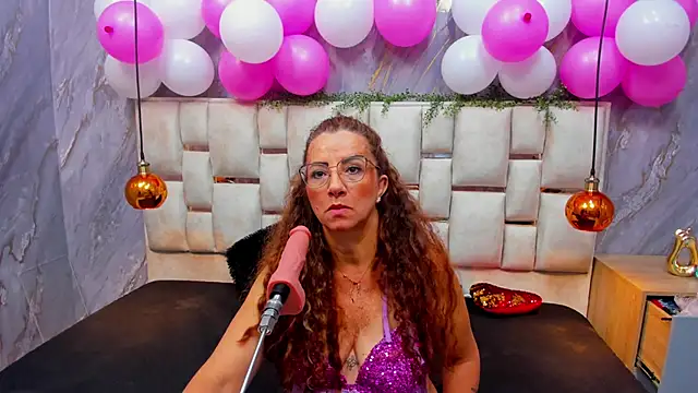 Milf Drip online show from 1, 4, 2026