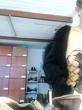 Snapshot of CynthiaMore chatting on 16, 5, 2026 CynthiaMore online show from 16, 5, 2026