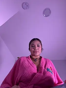 Kendall  evanss online show from 23, 7, 2026