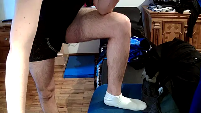 Snapshot of YoUnGbOy2018 chatting on 13, 3, 2026 YoUnGbOy2018 online show from 13, 3, 2026