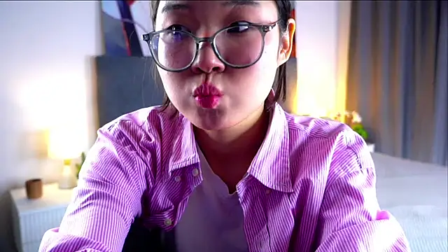 NelleMihalko online show from 9, 4, 2026