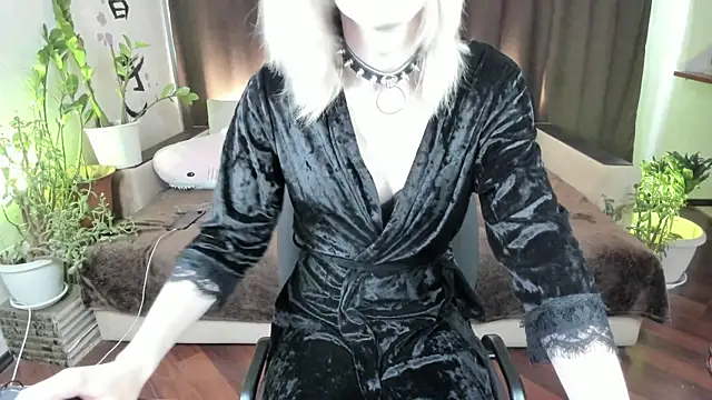 KayaNoir online show from 6, 6, 2026