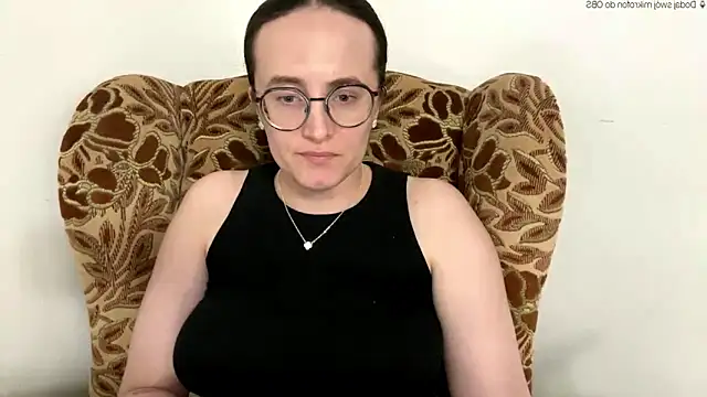 SofiaTease online show from 3, 6, 2026