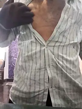 Wantsugardaddy69 online show from 6, 3, 2026