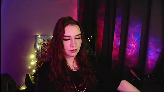 Celia Sensual  online show from 21, 4, 2026