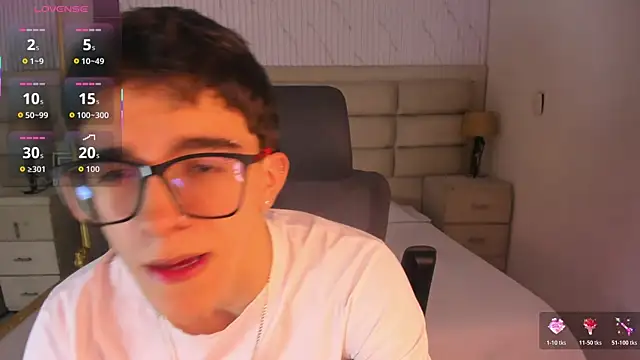 TylerCross  online show from 18, 4, 2026