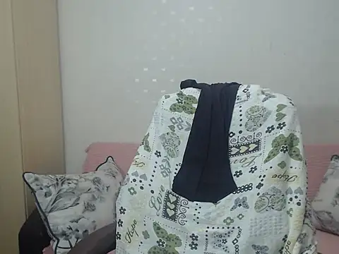 BlondEagleMuscle online show from 8, 4, 2026