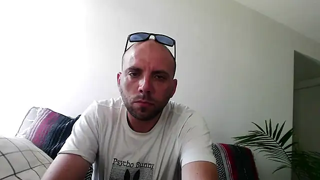 Snapshot of experiencelove chatting on 1, 7, 2026 experiencelove online show from 1, 7, 2026
