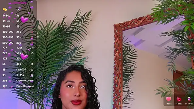 Snapshot of SoyJuliana_19 chatting on 28, 5, 2026 SoyJuliana 19 online show from 28, 5, 2026