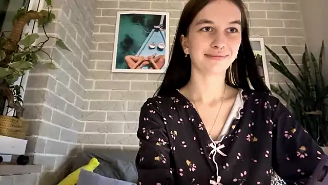 LaraDraggoo online show from 20, 3, 2026