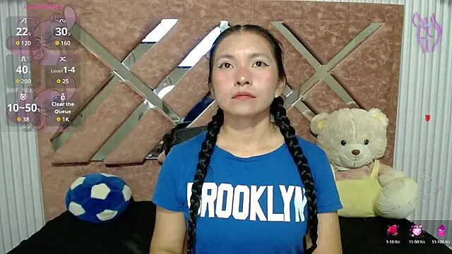 Chloe16  online show from 25, 3, 2026