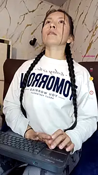 Chloe16  online show from 29, 6, 2026