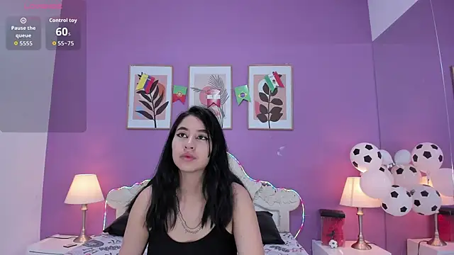 YayaQueen online show from 8, 7, 2026