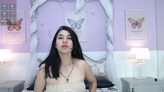 YayaQueen online show from 12, 7, 2026