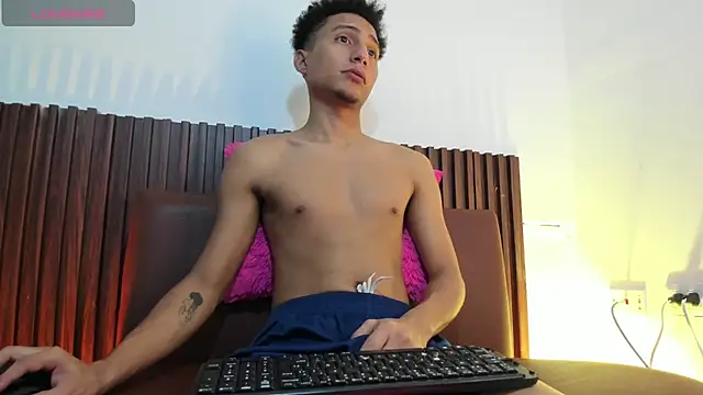 Snapshot of choco_dick_ chatting on 25, 7, 2026 choco dick online show from 25, 7, 2026