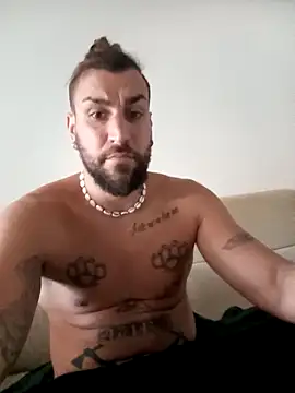 Snapshot of Jjkkhjfeuo chatting on 25, 3, 2026 Jjkkhjfeuo online show from 25, 3, 2026