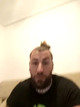 Snapshot of Jjkkhjfeuo chatting on 29, 3, 2026 Jjkkhjfeuo online show from 29, 3, 2026